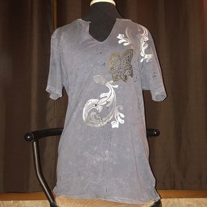 Grey v-neck tee with gold embellishment